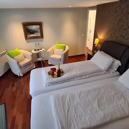 Bed & Breakfast Quinta Do Cabo 4*