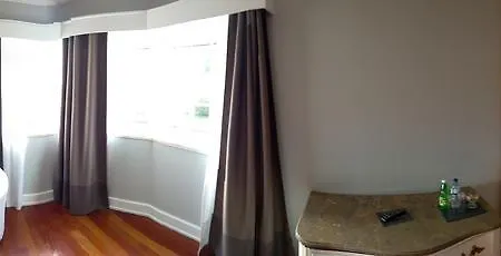 Quinta Do Cabo Bed & Breakfast